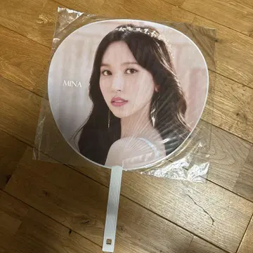 READY TO BE in JAPAN TWICE 미나 부채