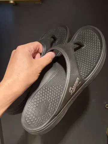 다너(Danner) 리커버리 샌들