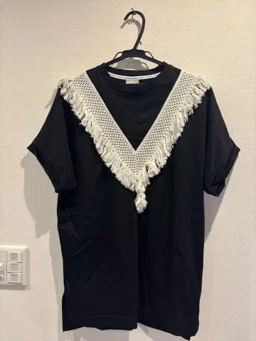 말고 빈티지 티셔츠 블랙