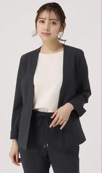 프론트 후크 V 칼라 자켓 셋업 워셔블 발수 스트레치