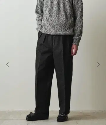 13.5oz 데님 인투 플리츠 드레스 트라우저