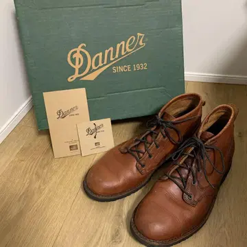 Danner 브라운 가죽 레이스업 부츠 9.5