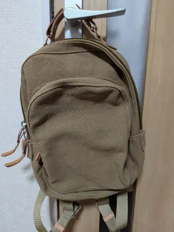 캔버스 백팩