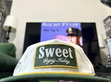 USA SWEET OFF ENJOY TODAY 캡 화이트 그린