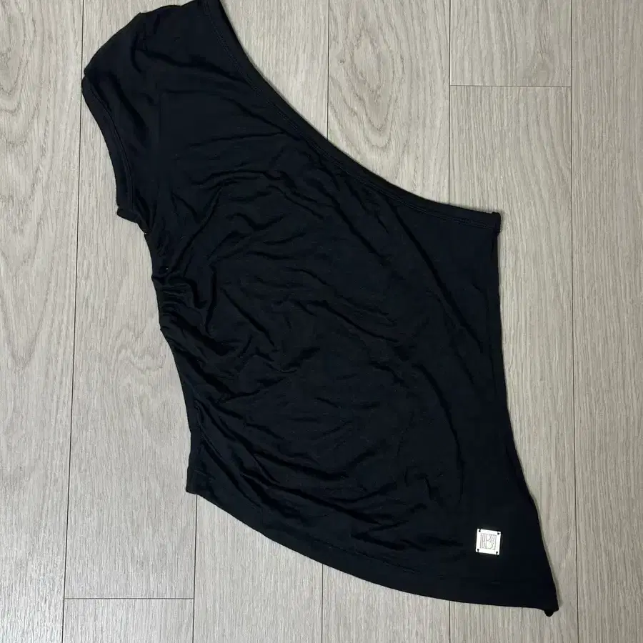 【BOHEMIAN SEOUL】[25SS] BACK HOOKED SHIRRING T [正規品] BOHEMIAN SEOUL] BELTED SHIRRING LEATHER SHOULDER BAG, BLACK