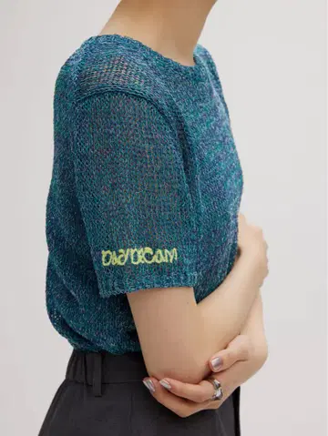 아메리빈티지 CONCEPT LOGO KNIT TOP 터콰이즈