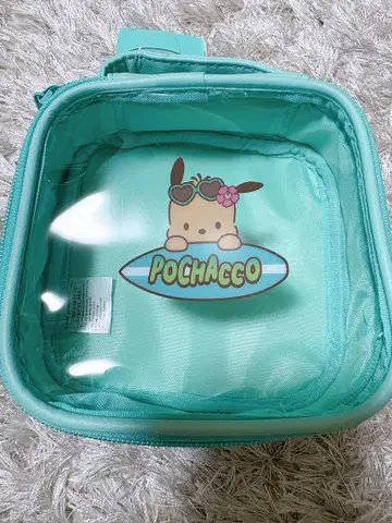 올리브영 산리오 포차코 파우치