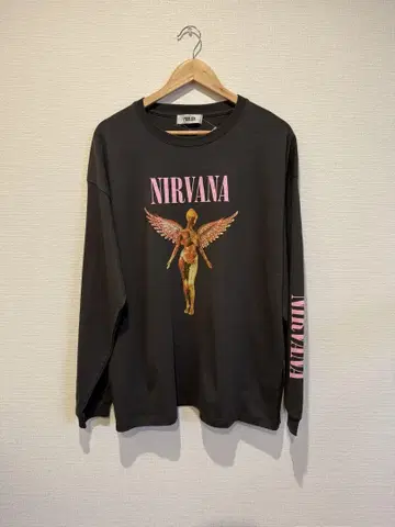 PUBLUX NIRVANA IN UTERO 롱 TEE