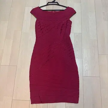 TADASHI SHOJI 타이트 드레스 사이즈 0