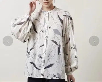 UNITED ARROWS 시어 프린트 블라우스