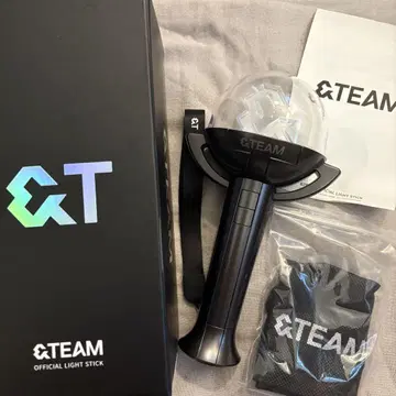 &TEAM 공식 응원봉 트레이딩 카드 미포함
