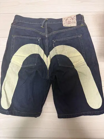 컨디션 최상 EVISU 하프 데님 오오구로