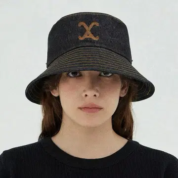 vazar 커브드 데님 스티치 디테일 버킷 햇