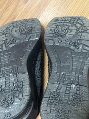 슬립온 슈즈 블랙 메쉬