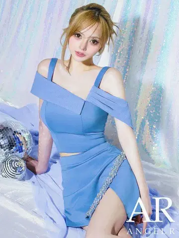 엔젤알] 오픈 숄더 비대칭 비쥬 세퍼레이트 미니 드레스