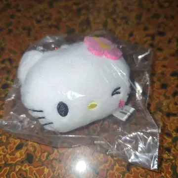헬로키티 봉제 인형 키링