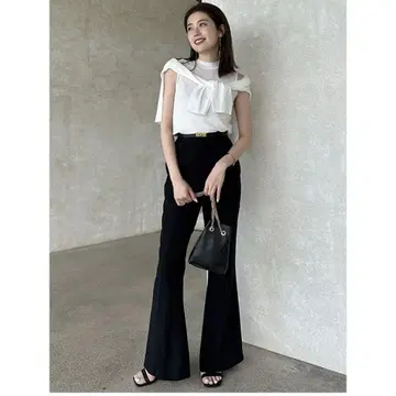 anuans 백 벤츠 세미 플레어 팬츠 S