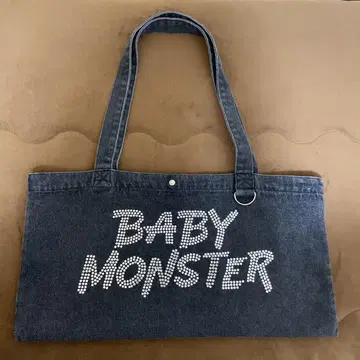 큐빅 토트 BLACK BABYMONSTER