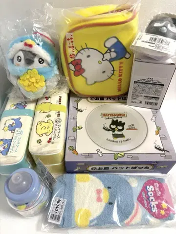 캐릭터 굿즈 세트 (헬로키티, 배드배츠 말)