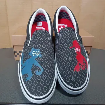 Vans 슬립온 블랙 베이스 파랑빨강 캐릭터 크룩드 반스 반스