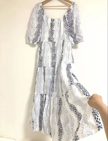 ZARA 자라 컷워크 자수 꽃무늬 볼륨 슬리브 티어드 원피스