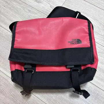 THE NORTH FACE 메신저 백 빨검