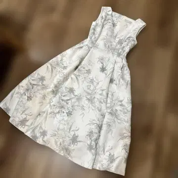 CELFORD 스칼라 넥 핏 플레어 원피스