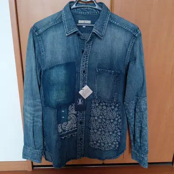 JAPAN BLUE JEANS 리메이크 데님 셔츠