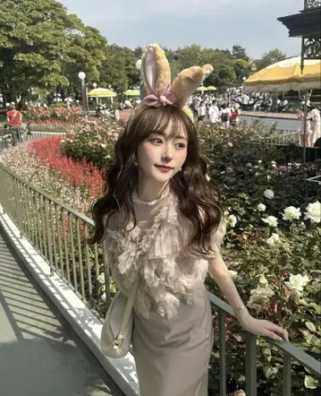 cocodeal 아지메 프릴 튤 슬리브리스 블라우스