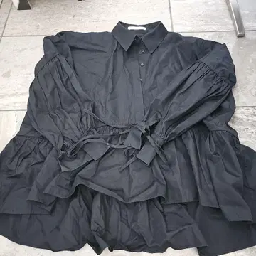 세실리 반센 블라우스
