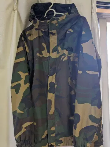 THE NORTH FACE 카모플라쥬 마운틴 후드티