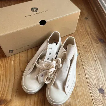 새상품 MOONSTAR SHOES LIKE POTTERY LOW 화이트