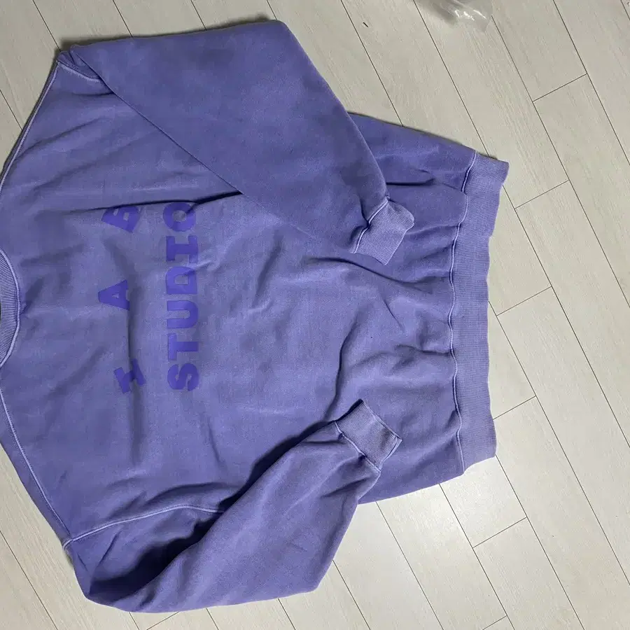 ★関税込★IAB Studio★Pigment Sweatshirt & Mini Bag Lavender IAB-STUDIO | 아이앱스튜디오 IAB Studio Pigment Sweatshirt