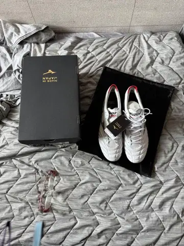 Mizuno Morelia NEO 화이트/레드
