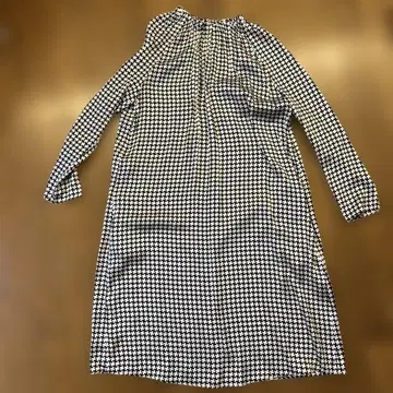 KNOTT 노 기하학 패턴 실크 원피스 사이즈 1