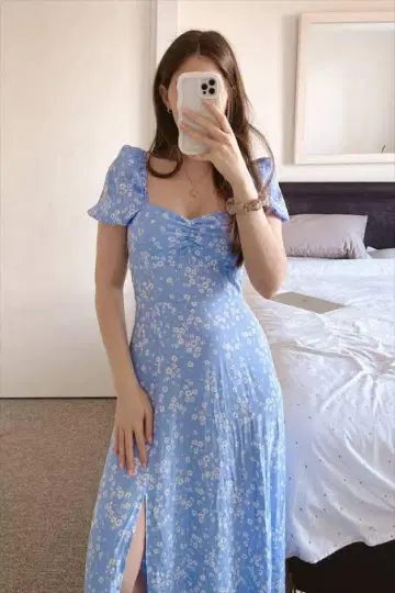 & Other Stories 꽃무늬 퍼프 슬리브 원피스