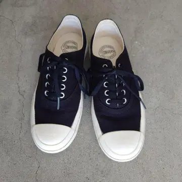 CONVERSE 블랙 로우 컷 스니커즈