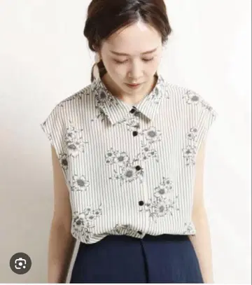 iena 스트라이프 플라워 블라우스