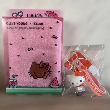 한국 한정판 헬로키티 타월 & 스트랩 세트