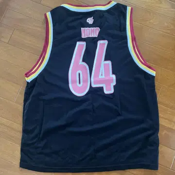 TWICE/READY TO BE 탱크탑 MOMO 64/유니폼