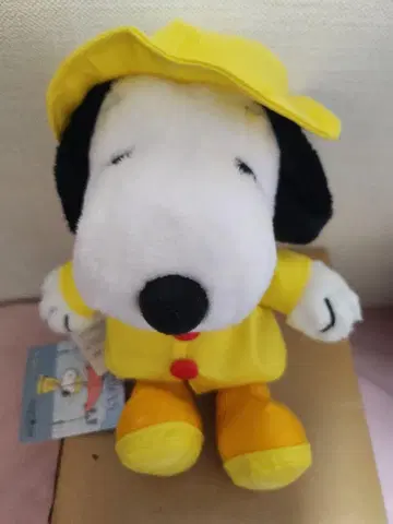 스누피 봉제 인형 노랑 레인코트