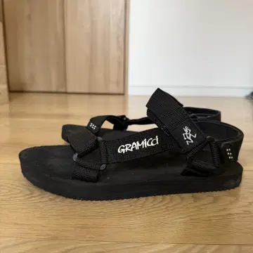 그라미치 샌들 24cm 25cm 블랙