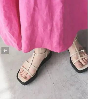 LE TALON 르 탈론 히가시하라 타에코 콜라보 샌들 M