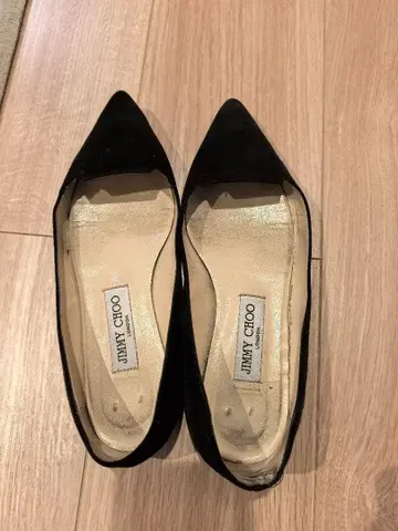 JIMMY CHOO 블랙 스웨이드 플랫 슈즈
