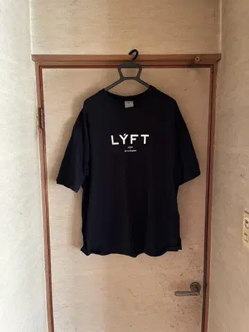 lyft 오버 사이즈 티셔츠