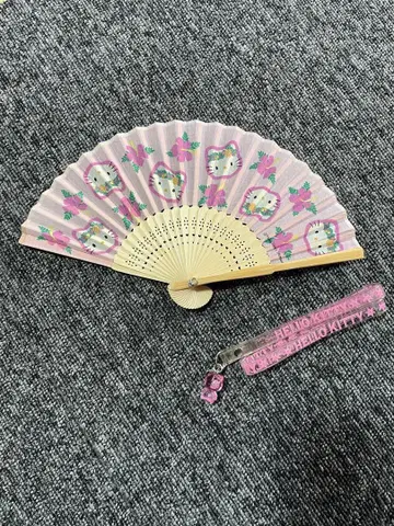 헬로키티 후르츠 부채 스트랩 포함