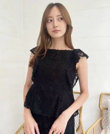 셀포드 레이스 페플럼 블라우스