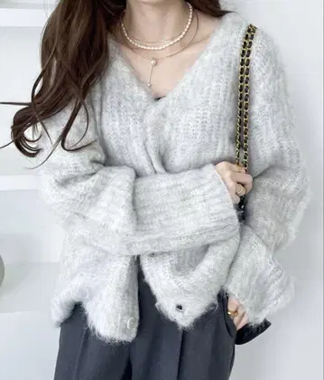 믹스 샤기 오버 사이즈 V 넥 가디건