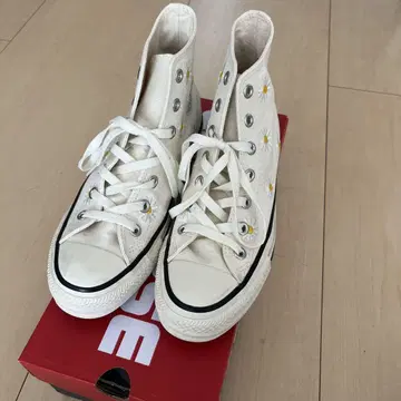 컨버스 하이컷 스니커즈 24.5cm 데이지 플라워 화이트