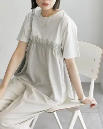 사만다 모스모스 블루 이번 시즌 뷔스티에 스타일 배색 풀오버